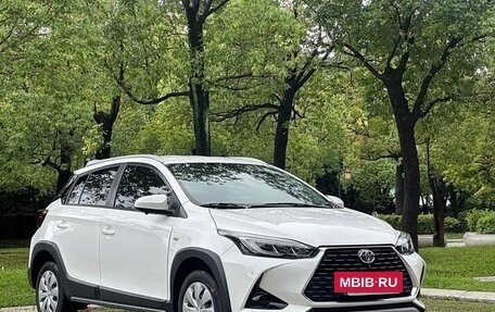 Toyota Yaris XP150 рестайлинг, 2022 год, 1 366 000 рублей, 3 фотография