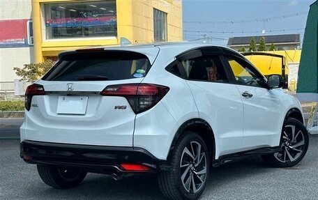 Honda Vezel, 2021 год, 1 295 000 рублей, 7 фотография