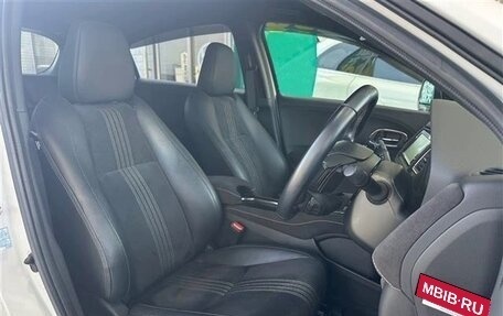Honda Vezel, 2021 год, 1 295 000 рублей, 20 фотография