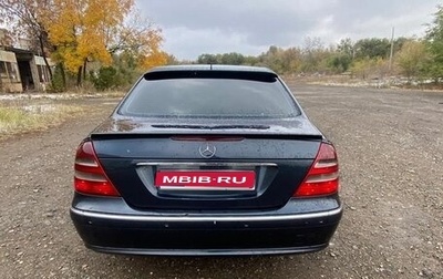 Mercedes-Benz E-Класс, 2002 год, 800 000 рублей, 1 фотография