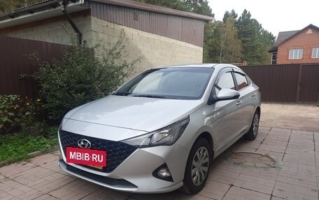Hyundai Solaris II рестайлинг, 2020 год, 1 555 000 рублей, 1 фотография