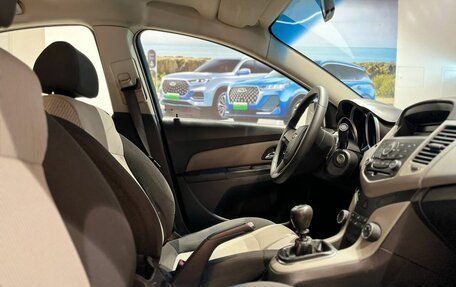 Chevrolet Cruze II, 2012 год, 689 000 рублей, 6 фотография