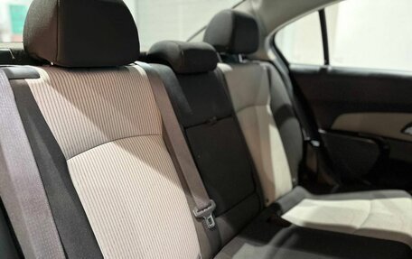 Chevrolet Cruze II, 2012 год, 689 000 рублей, 8 фотография