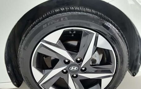 Hyundai Elantra, 2022 год, 1 400 000 рублей, 9 фотография