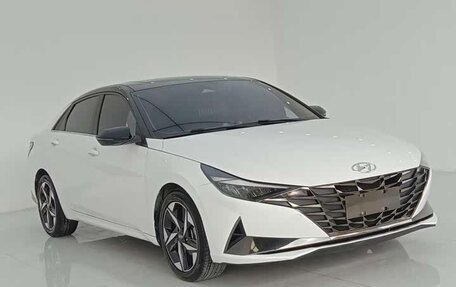 Hyundai Elantra, 2022 год, 1 400 000 рублей, 12 фотография