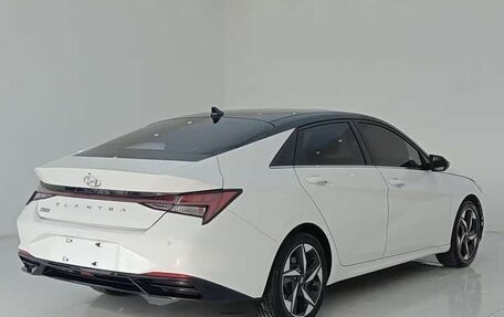 Hyundai Elantra, 2022 год, 1 400 000 рублей, 14 фотография