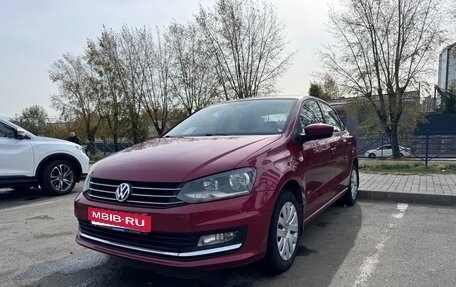 Volkswagen Polo VI (EU Market), 2016 год, 1 100 000 рублей, 1 фотография