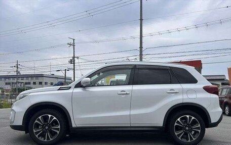Suzuki Escudo IV, 2022 год, 1 489 000 рублей, 4 фотография