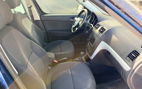 Skoda Yeti I рестайлинг, 2014 год, 1 099 000 рублей, 11 фотография