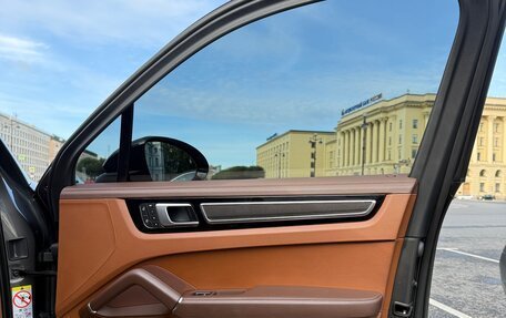 Porsche Cayenne III, 2022 год, 11 000 000 рублей, 8 фотография
