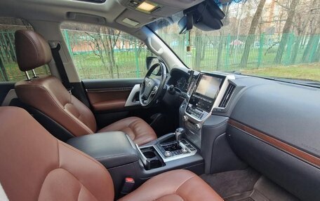 Toyota Land Cruiser 200, 2018 год, 8 200 000 рублей, 13 фотография
