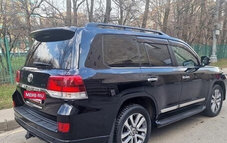 Toyota Land Cruiser 200, 2018 год, 8 200 000 рублей, 15 фотография