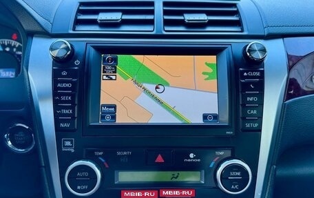 Toyota Camry, 2014 год, 1 730 000 рублей, 10 фотография