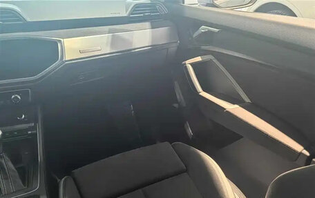 Audi Q3, 2022 год, 2 281 334 рублей, 15 фотография