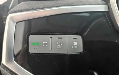 Audi Q3, 2022 год, 2 281 334 рублей, 18 фотография