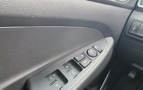 Hyundai Tucson III, 2016 год, 1 650 000 рублей, 8 фотография