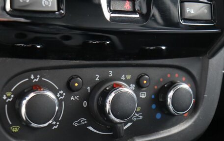 Renault Duster I рестайлинг, 2018 год, 1 200 000 рублей, 13 фотография