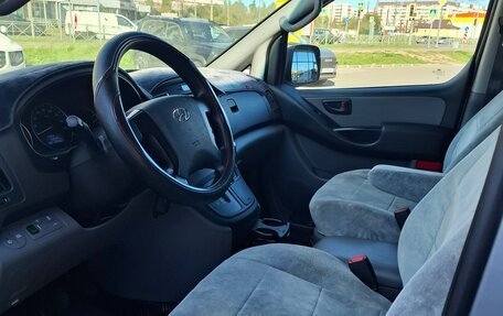 Hyundai Grand Starex Grand Starex I рестайлинг 2, 2017 год, 2 699 000 рублей, 7 фотография