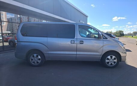Hyundai Grand Starex Grand Starex I рестайлинг 2, 2017 год, 2 699 000 рублей, 4 фотография