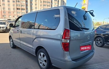 Hyundai Grand Starex Grand Starex I рестайлинг 2, 2017 год, 2 699 000 рублей, 2 фотография