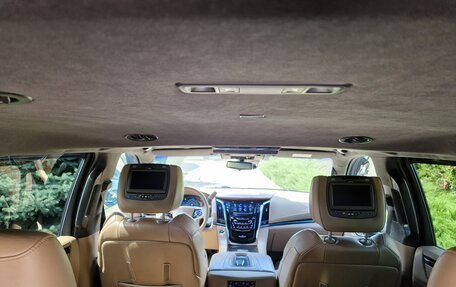 Cadillac Escalade IV, 2019 год, 5 800 000 рублей, 8 фотография