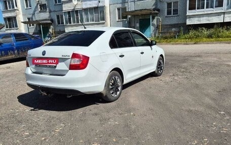 Skoda Rapid I, 2015 год, 650 000 рублей, 4 фотография