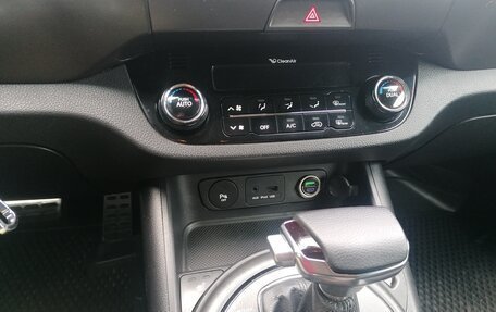 KIA Sportage III, 2013 год, 1 300 000 рублей, 3 фотография