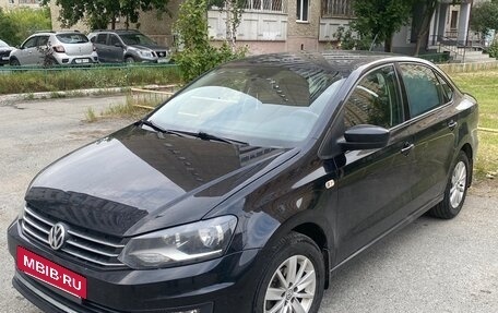 Volkswagen Polo VI (EU Market), 2015 год, 730 000 рублей, 3 фотография