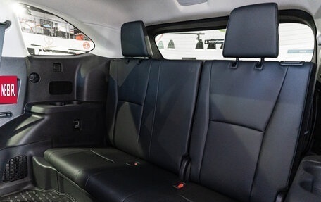 Toyota Highlander, 2025 год, 5 936 000 рублей, 33 фотография