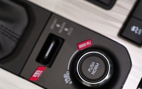 Toyota Highlander, 2025 год, 8 120 000 рублей, 26 фотография