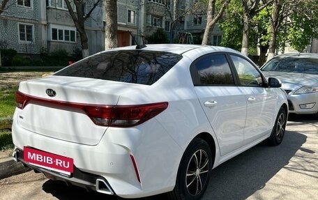 KIA Rio IV, 2021 год, 1 600 000 рублей, 4 фотография