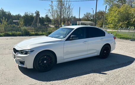 BMW 3 серия, 2016 год, 1 990 000 рублей, 7 фотография