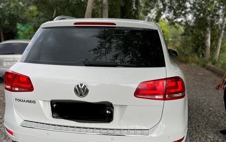 Volkswagen Touareg III, 2012 год, 1 750 000 рублей, 3 фотография