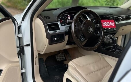 Volkswagen Touareg III, 2012 год, 1 750 000 рублей, 6 фотография