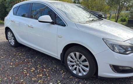 Opel Astra J, 2013 год, 850 000 рублей, 5 фотография
