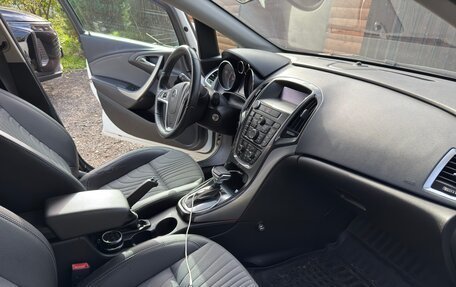 Opel Astra J, 2013 год, 850 000 рублей, 6 фотография