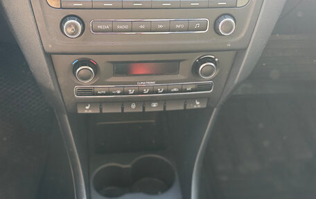 Skoda Rapid I, 2014 год, 850 000 рублей, 12 фотография