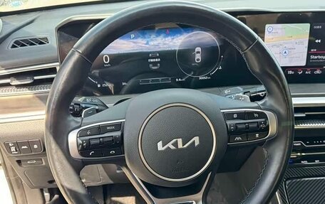 KIA K5, 2022 год, 2 420 008 рублей, 8 фотография