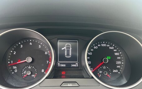 Volkswagen Tiguan II, 2019 год, 2 350 000 рублей, 11 фотография