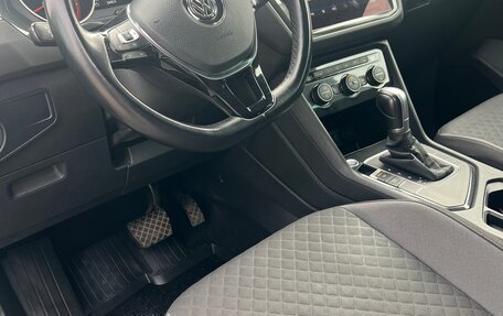 Volkswagen Tiguan II, 2019 год, 2 350 000 рублей, 9 фотография