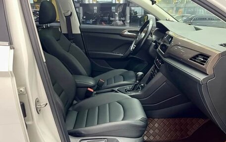 Volkswagen Tiguan II, 2021 год, 1 458 277 рублей, 10 фотография