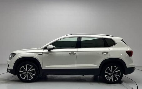 Volkswagen Tiguan II, 2021 год, 1 458 277 рублей, 6 фотография
