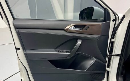Volkswagen Tiguan II, 2021 год, 1 458 277 рублей, 17 фотография
