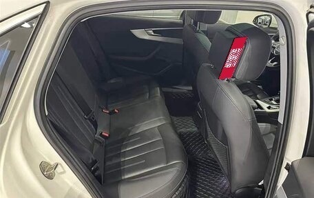 Audi A4, 2020 год, 2 700 000 рублей, 3 фотография