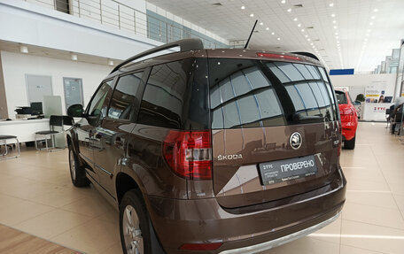 Skoda Yeti I рестайлинг, 2014 год, 1 110 000 рублей, 8 фотография