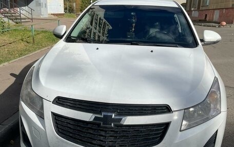 Chevrolet Cruze II, 2014 год, 865 000 рублей, 2 фотография
