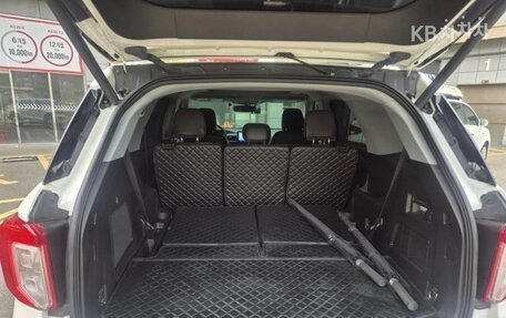 Ford Explorer VI, 2022 год, 2 893 000 рублей, 18 фотография