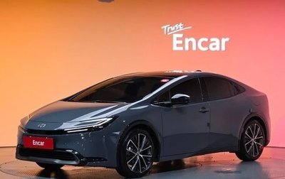Toyota Prius IV XW50, 2024 год, 3 778 000 рублей, 1 фотография