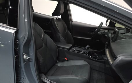 Toyota Prius IV XW50, 2024 год, 3 778 000 рублей, 15 фотография