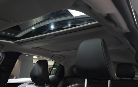 Toyota Prius IV XW50, 2024 год, 3 778 000 рублей, 17 фотография